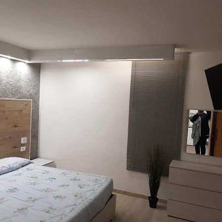 Massaro Apartments Via Bramante ペスカーラ エクステリア 写真